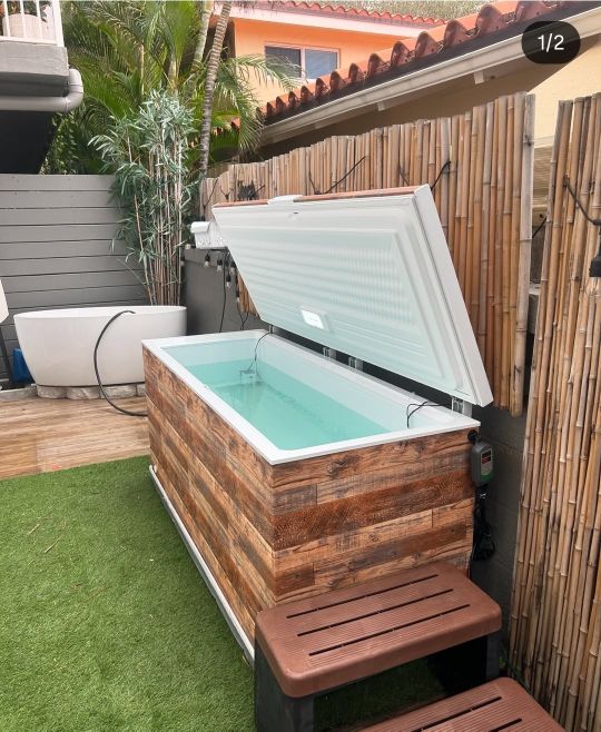 Prestige Cold Plunge Large — reclaimed wrap, tropical outdoor