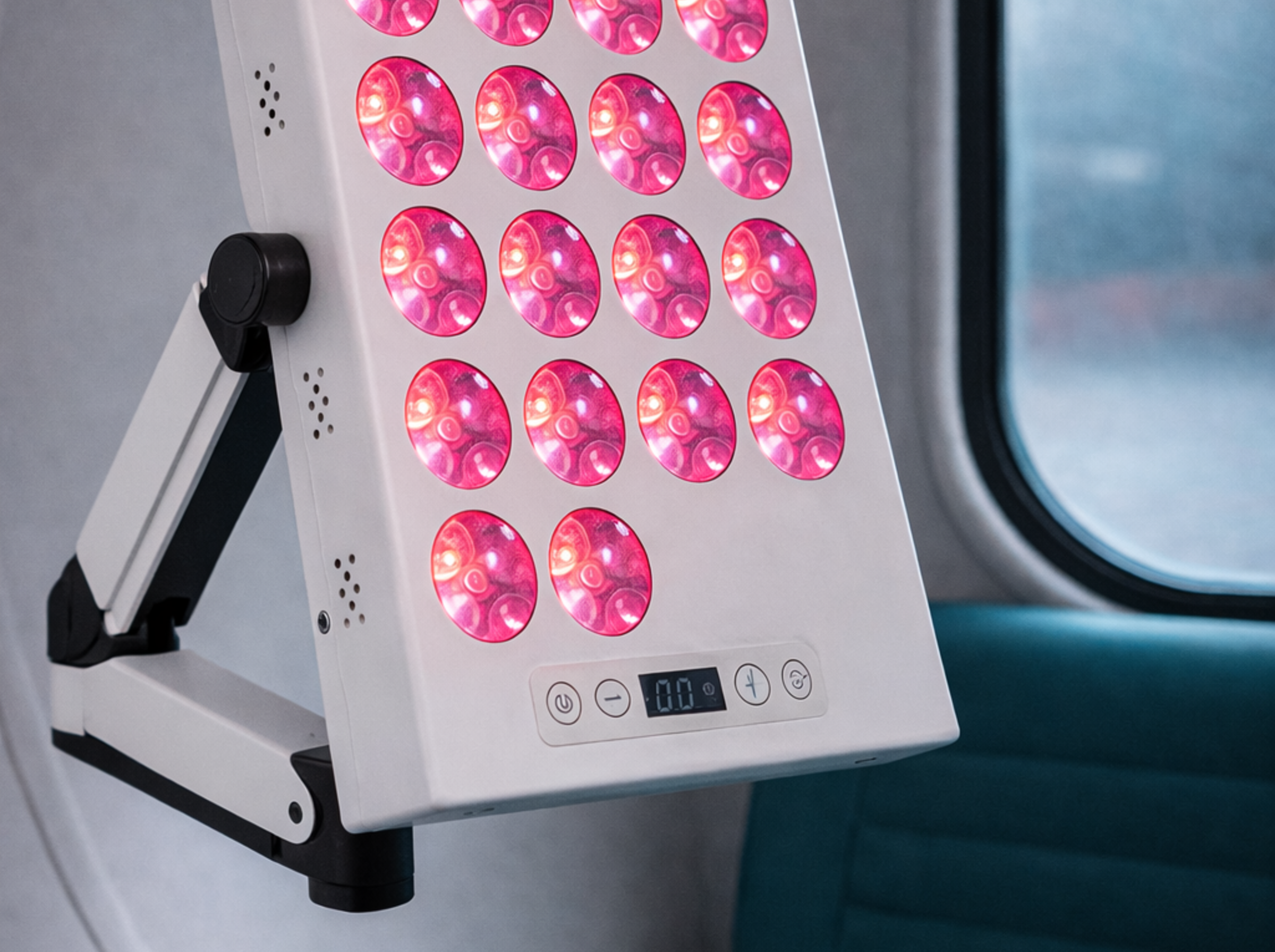 Aurora In-Chamber red light system